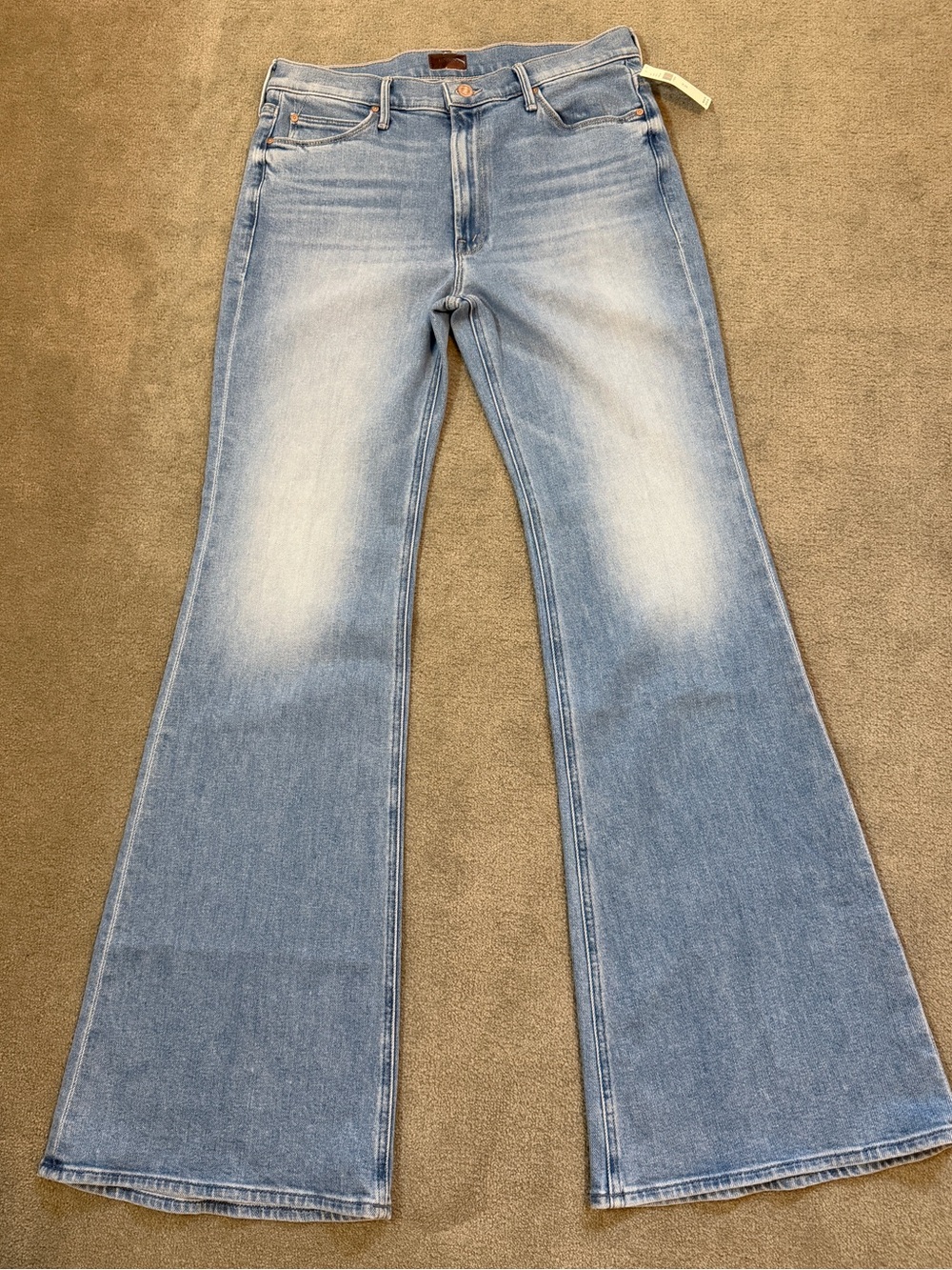 Mother Denim - The Doozy - High Rise Wide Leg Flare - Long Inseam - Size 30 NWT - Picture 4 of 13